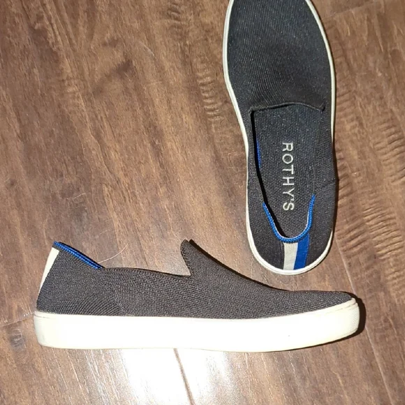 Rothy's Women's Dark Blue Slip-On Shoes Size 7.5 - Picture 4 of 7